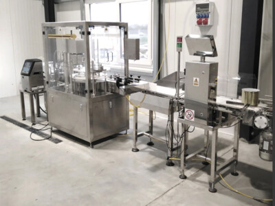 9. Linia do pakowania preparatów białkowych w puszki tuby | Line for packaging protein preparations in cans, tubes